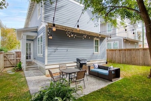 Fully Fenced in Backyard space- great for entertaining