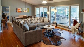 Living/Dining Space