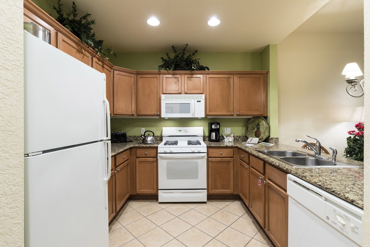 1 Bedroom Townhouse with View