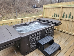 Grey Pines - Private Hot Tub