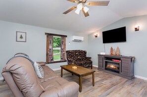 Grey Pines - Living Area with Fireplace