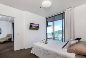 Wake up to views over the Marina from the master bedroom. It's fitted with a king-sized bed, ensuite and walk-in wardrobe.