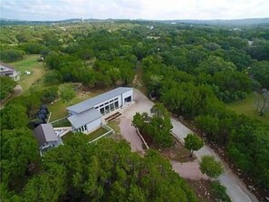 3 Acre Ranch Modern