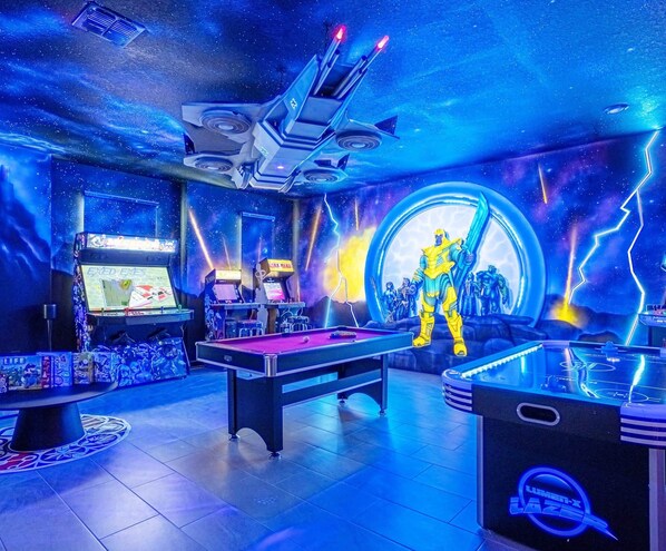 Spielezimmer