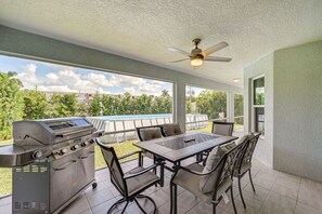 Screened Lanai | Gas Grill | Dining Area