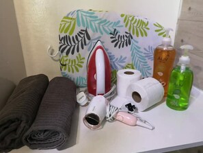 Bathroom amenities
