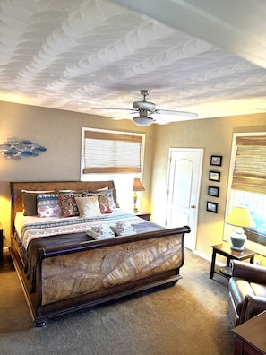King bedroom with walk-in closet
