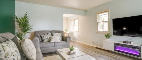 Minneapolis Vacation Rental | 1BR | 1BA | Stairs Required | 850 Sq Ft