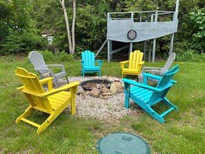 Firepit and pirate play area