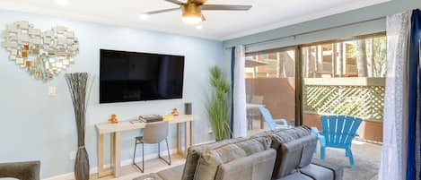 Scottsdale Vacation Rental | 2BR | 1BA | 800 Sq Ft | Step-Free Access