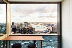 Sip on your evening wine overlooking the city and Marvel Stadium.