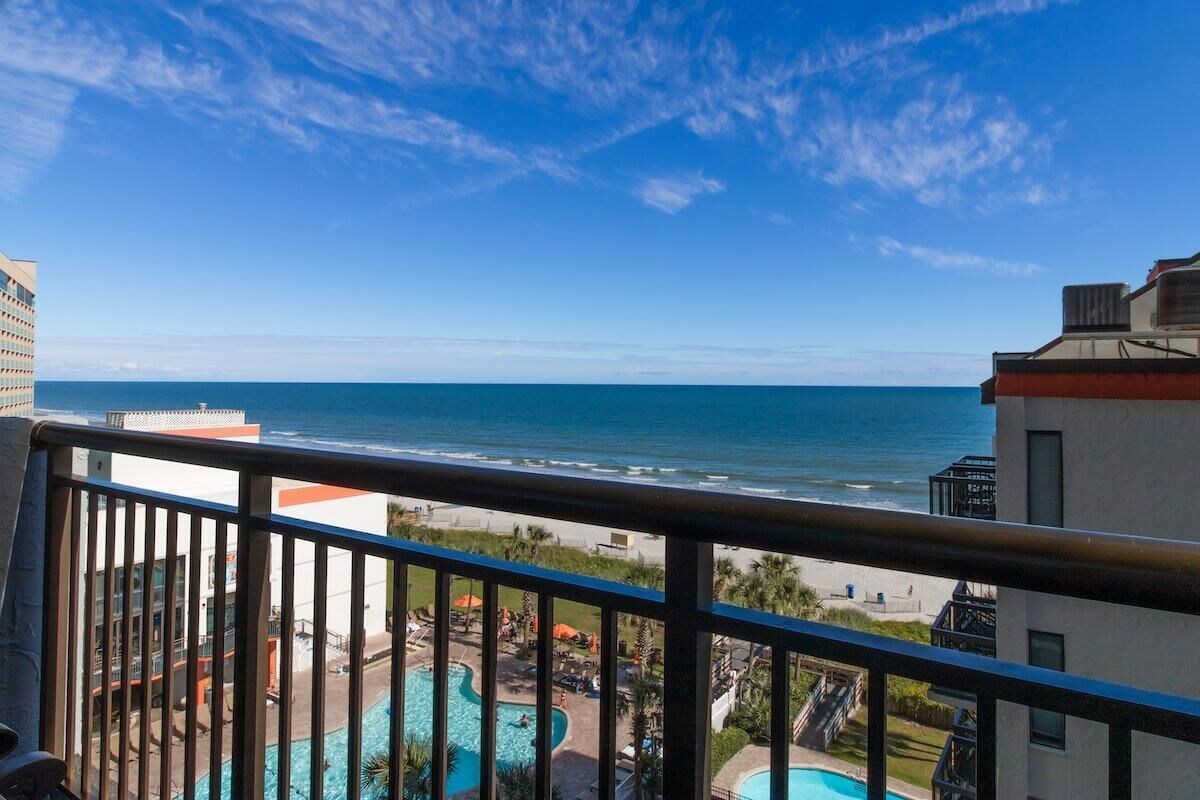 · Partial OV Suite – Your Coastal Getaway 5th FL