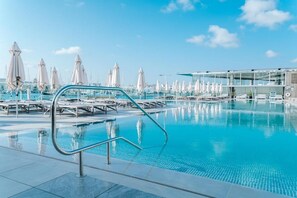 Piscina all'aperto