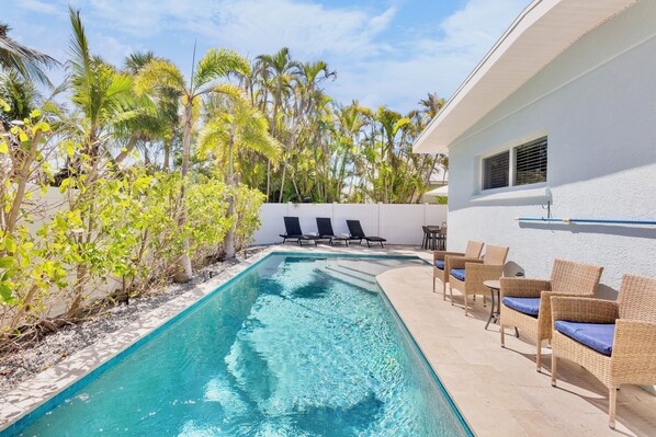 Private Pool