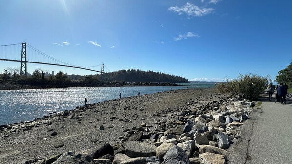 Strand