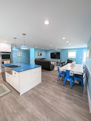 646 Tingle Ave, Bethany Beach