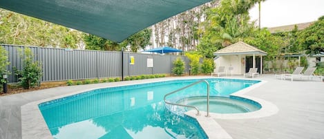 Cool off in the residents’ pool or realx on the day beds with your favourite book.
