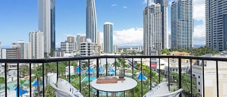 Enjoy a glass of wine on your private balcony over looking the famous Surfers Paradise sky line.