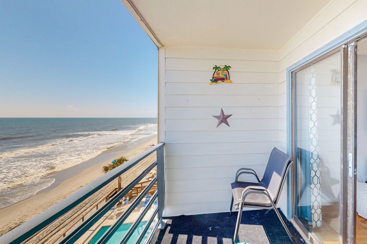 Sun-filled oceanfront getaway with pool, balcony, AC, & magnificent ocean views