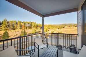 Private Deck