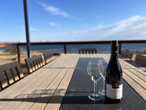 Rear Decking & Outdoor Dining backs onto beach