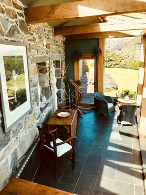 Glass Conservatory/breakfast room
