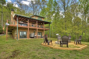 Enjoy complete privacy on several acres at this pet friendly cabin rental