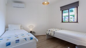 This bedroom offers comfy and quality mattresses and linen 
#relax #bedroom #comfort #algarve #portugal