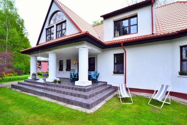Holiday Home Exterior [summer]