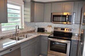 Fully equipped kitchen