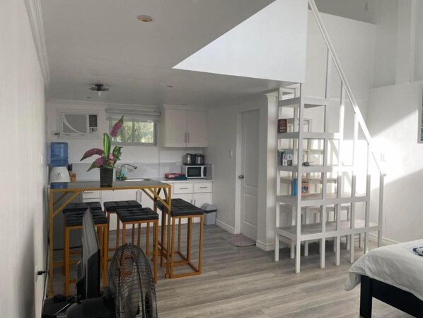 Dining Area/Kitchen