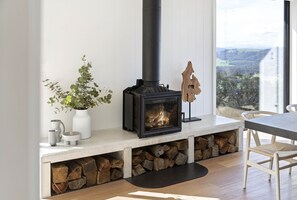 Fireplace The Bella Vista by Mt Bellevue in the King Valley