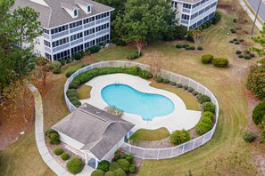 Wonderful villa community pool is available for your use