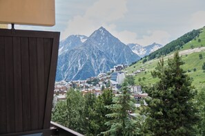 Vue depuis lâhĂ©bergement