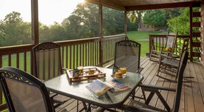 Find peace in our mountain cabin retreat with stunning patio views. Perfect for adventurers seeking tranquility.