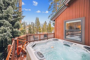 Hot Tub - Ski Hill Chalet - Breckenridge Vacation Rental