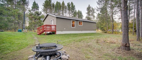 Cascade Vacation Rental | 3BR | 2BA | Stairs Required | 1,242 Sq Ft