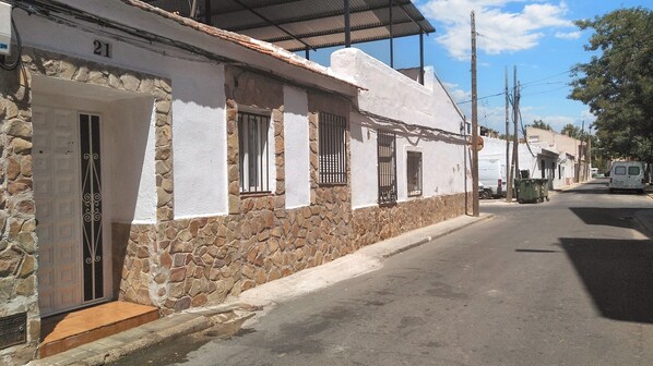 Façade