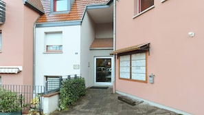 Façade