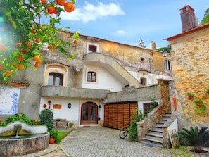 Façade