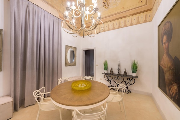 Dining room