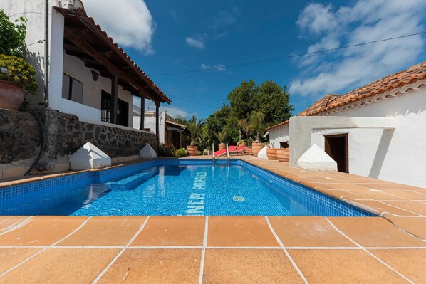 Vue sur piscine