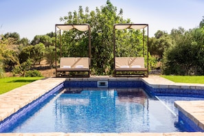 Vue sur piscine