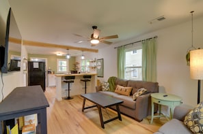 Living Area | Smart TV | Electric Fireplace | Board Games | Pack 'n Play