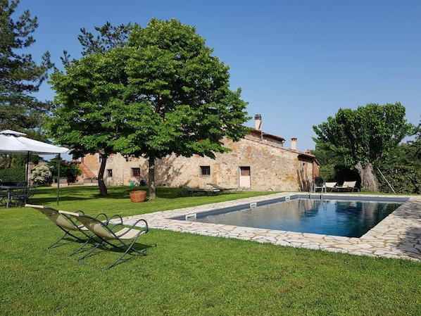 Vue sur piscine