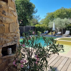 Vue sur piscine