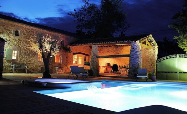 Vue sur piscine