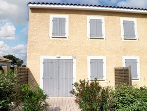 Façade