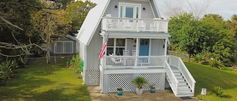 Fully renovated 3 BR marsh cottage.