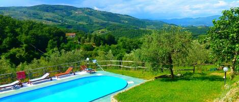 Vue sur piscine